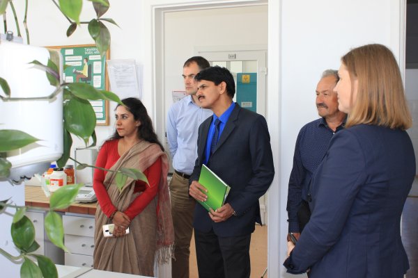 Guests from India interested in collaboration
