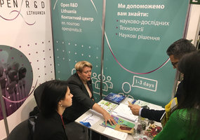 Kijeve pristatyti LAMMC Sodininkystės ir daržininkystės institute sukurti produktai - 1