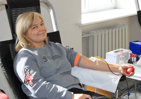 LAMMC kraujo donorystės akcijoje nestigo šypsenų ir norinčiųjų dovanoti  - 15