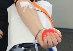 LAMMC kraujo donorystės akcijoje nestigo šypsenų ir norinčiųjų dovanoti  - 5