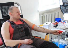 LAMMC kraujo donorystės akcijoje nestigo šypsenų ir norinčiųjų dovanoti  - 24